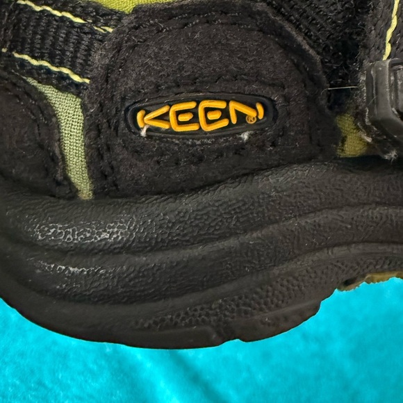 Keen Baby Boys Sz 6 Waterproof Washable Hiking Shoes Unisex Blk/Grn - Picture 6 of 8
